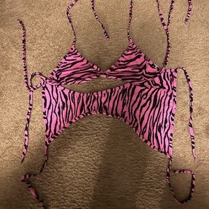 Women’s swim suit one size